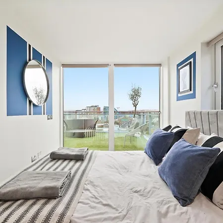 شقة No.1 The Ultimate Penthouse - 3 Balconies! *